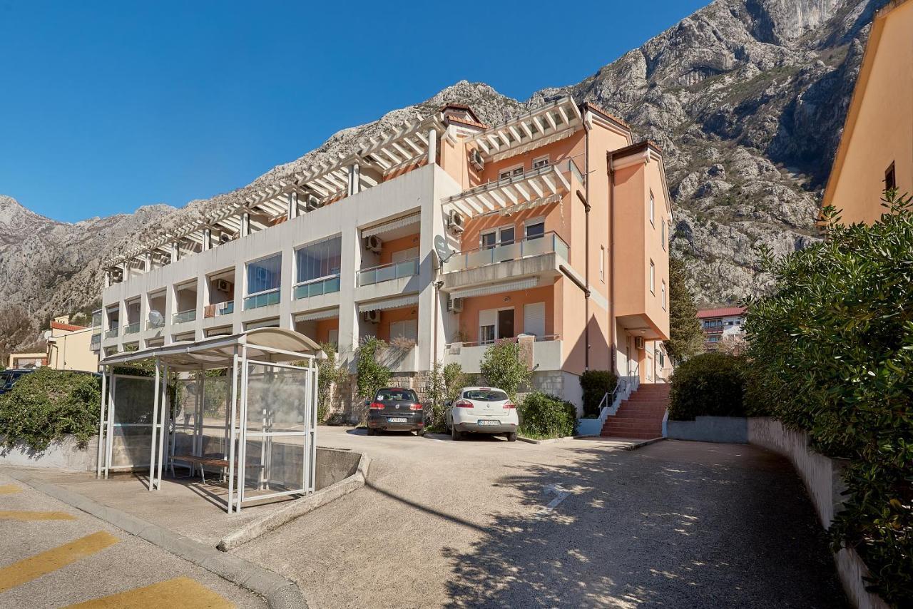 Apartman Phillipa Kotor Bagian luar foto